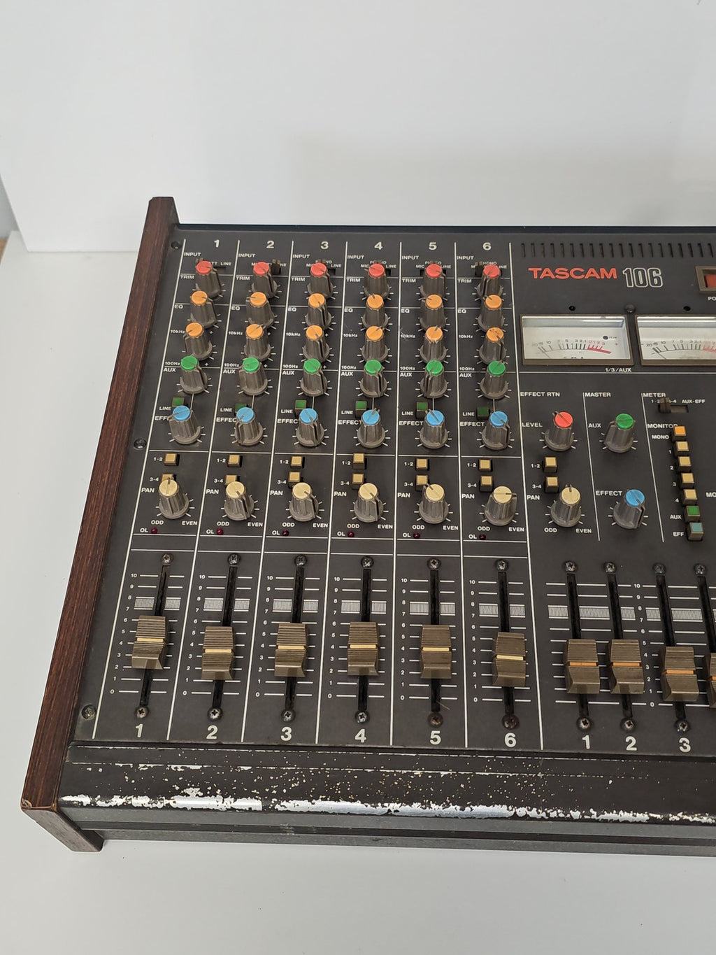 Table de mixage Tascam M-106 audio 6 canaux, console DJ studio, équipement son