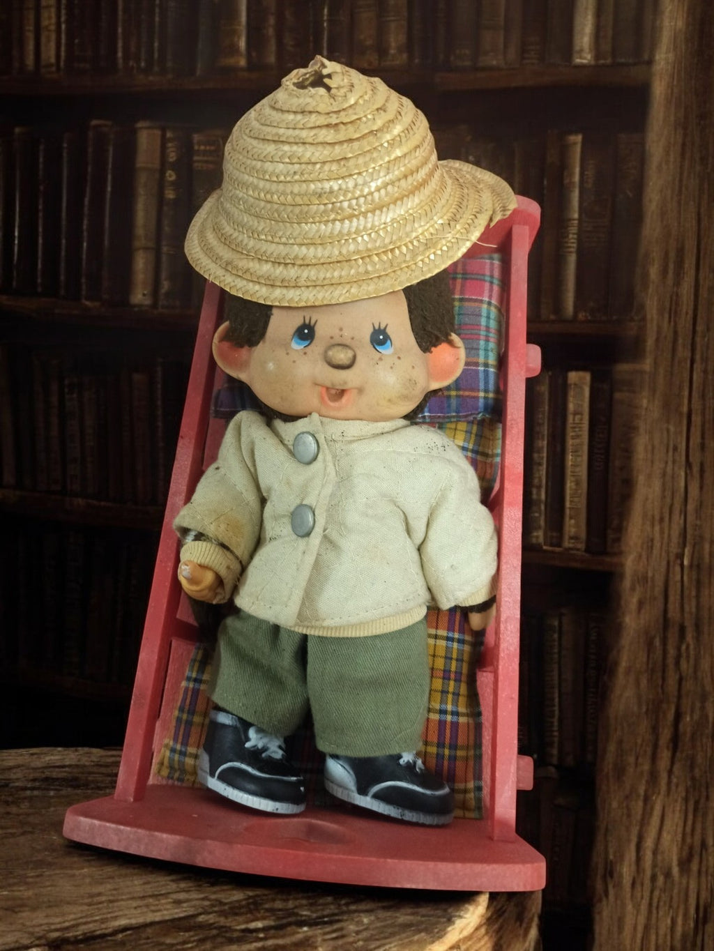 Poupée Monchhichi vintage années 80 avec lit, habits d’origine, Kiki rétro