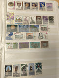 Lot de timbres poste Italie oblitérés, motifs variés, couleurs multiples