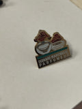 Pin's vintage Bernard Marionnaud ancien, badge rétro collection parfum publicita