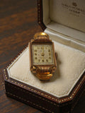 Montre femme vintage mécanique Joker rectangulaire plaquée or à restaurer