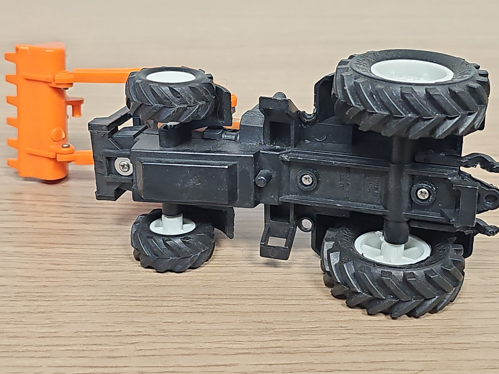 Tracteur ancien Britains échelle 1/32 ? Renault Cergos 340, jouet rétro collecti
