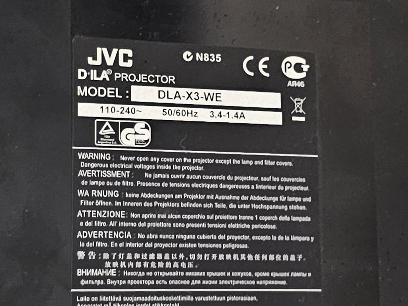 Vidéoprojecteur JVC D-ILA DLA-X3-WE blanc à réparer, projecteur home cinéma