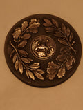 Médaille ronde décor laurier chêne chevalier finition bronze relief