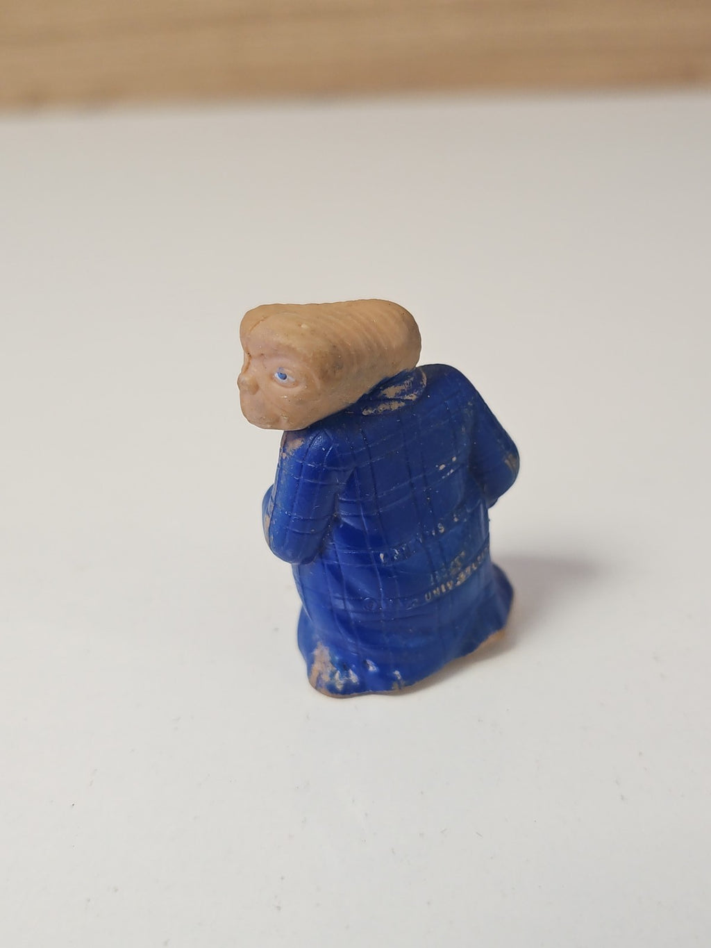 Figurine vintage E.T. l?Extra-Terrestre ancienne PVC robe bleue Macao collection