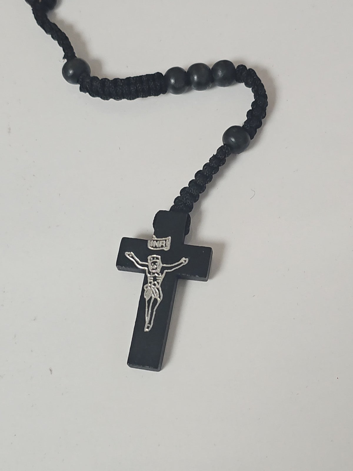 Collier pendentif croix catholique fantaisie élégant bijou religieux occasion fe