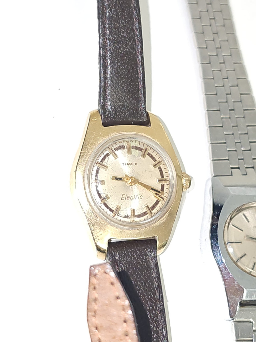 Lot 2 montres à réparer Timex Kelton non fonctionnelles pièces détachées horloge