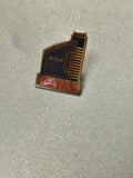 Vintage pin's TOTAL bidon huile Activa bleu collection automobile (Ref 7)