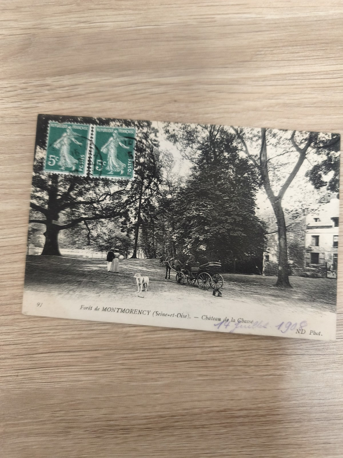 Ancienne carte postale Forêt de Montmorency Château Chasse timbres 5c France