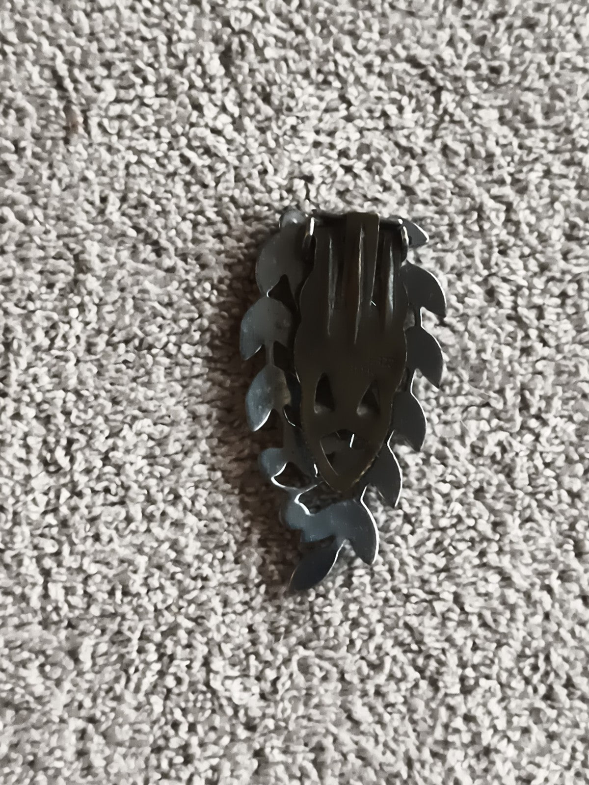 Pince à cheveux ancienne style feuille métal argenté vintage barrette rétro