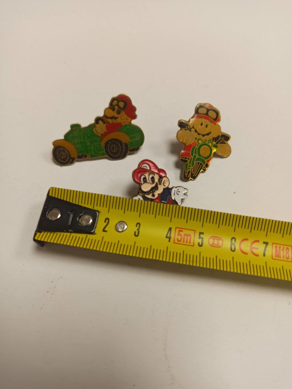 Lot 3 pin's Super Mario rétro Nintendo, vintage, motifs sport, anciens jeux vidé