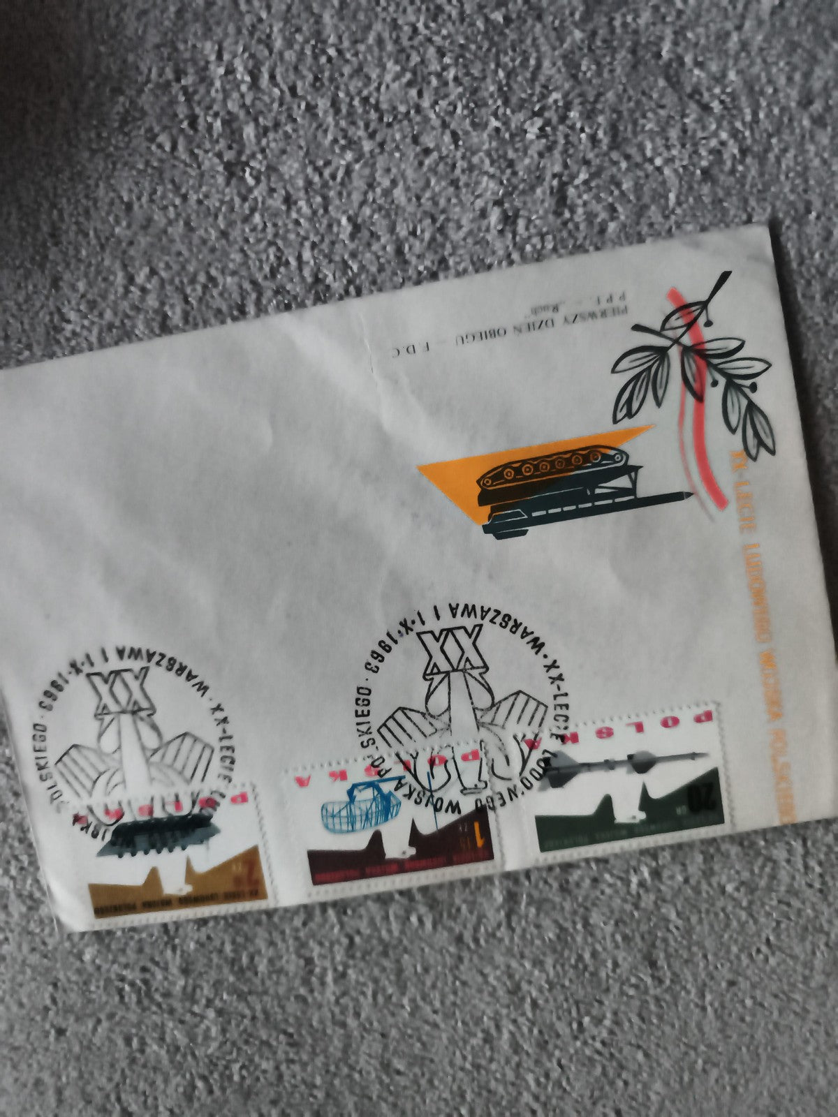 Lettre premier jour Pologne aviation 1985 FDC timbres avion militaire (Ref 27)