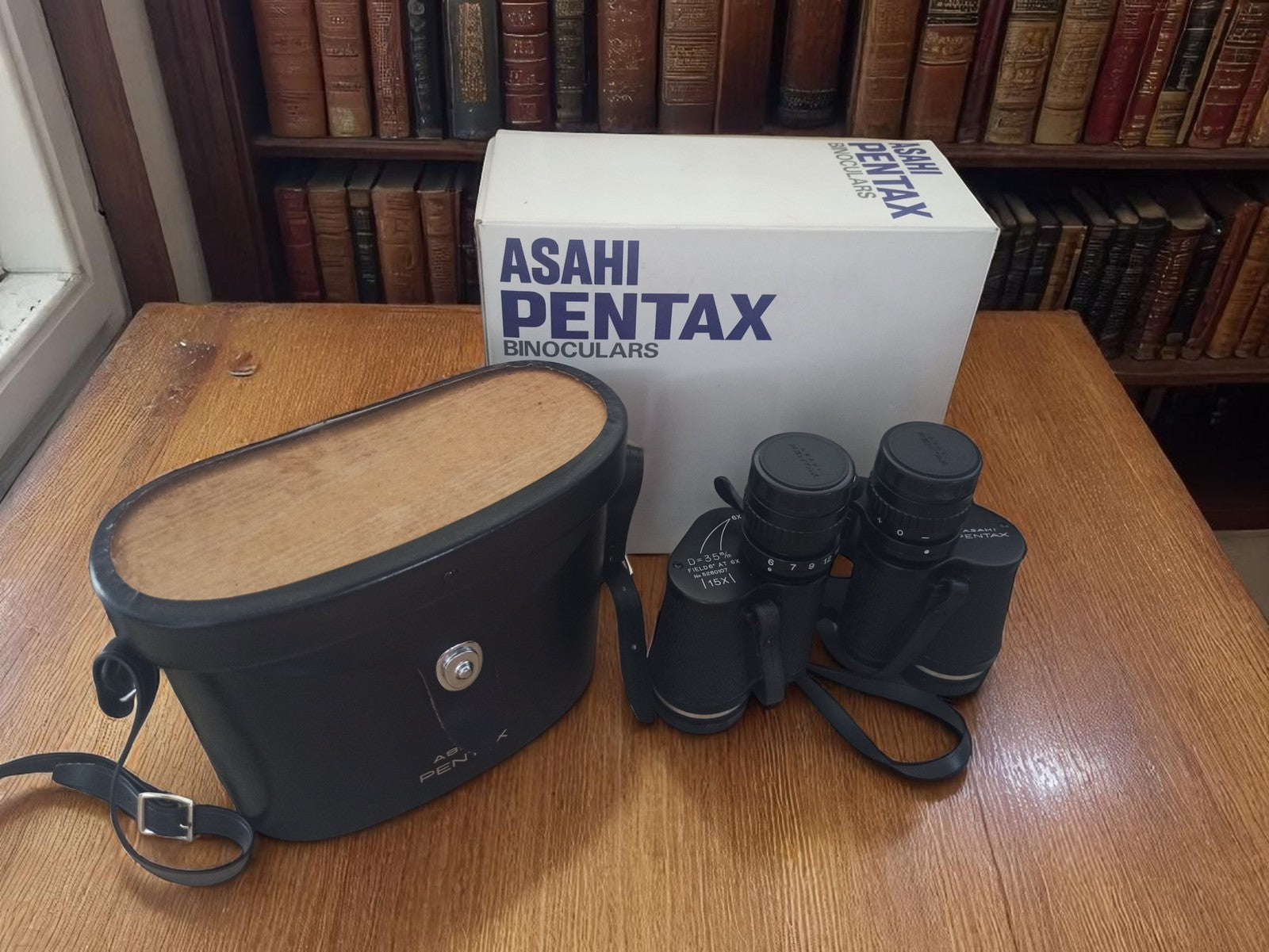 Jumelles Asahi Pentax vintage avec étui et boîte d’origine binoculaires rétro