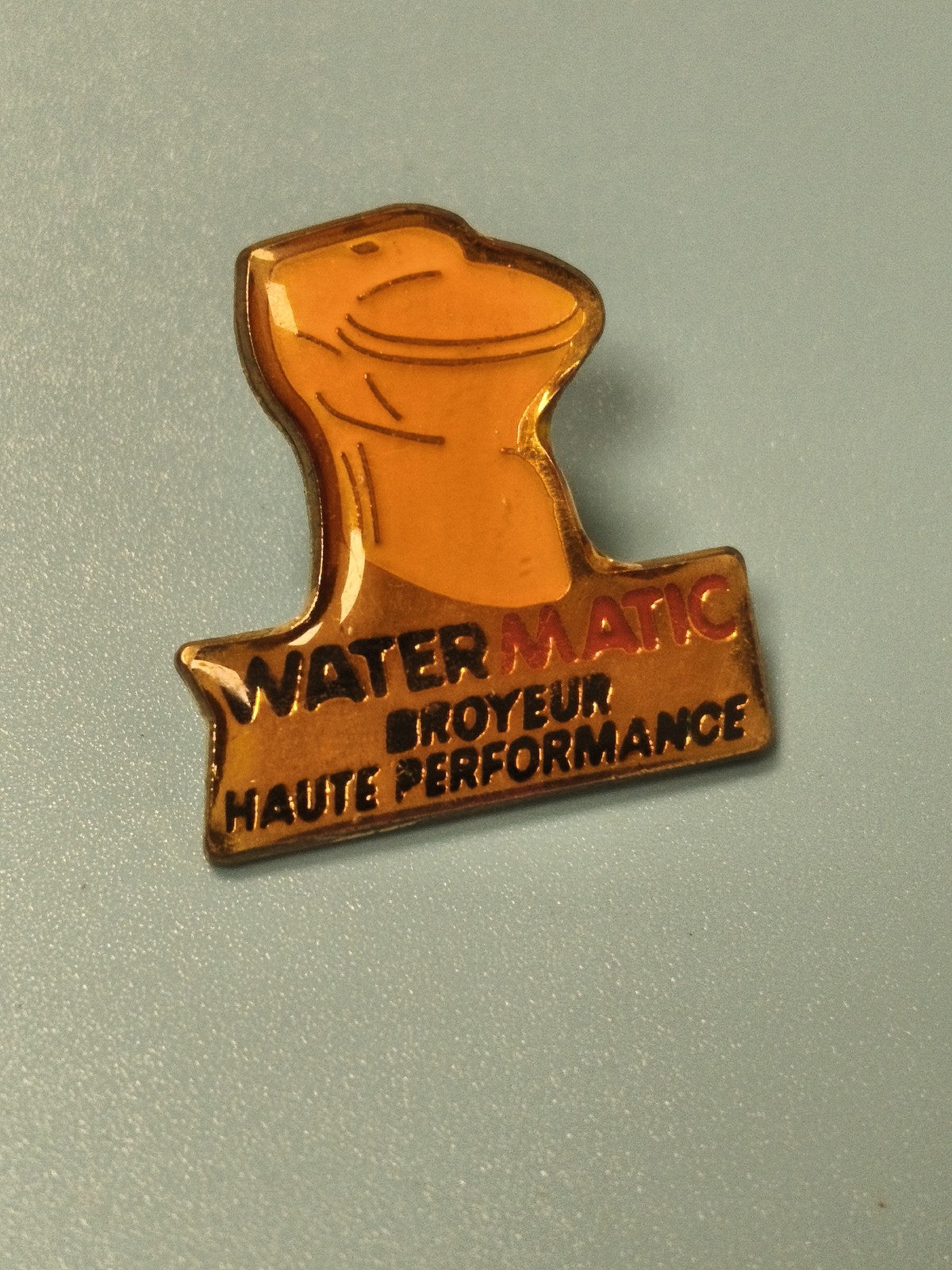 Vintage pin's Water Matic orange WC, broyeur haute performance, collection