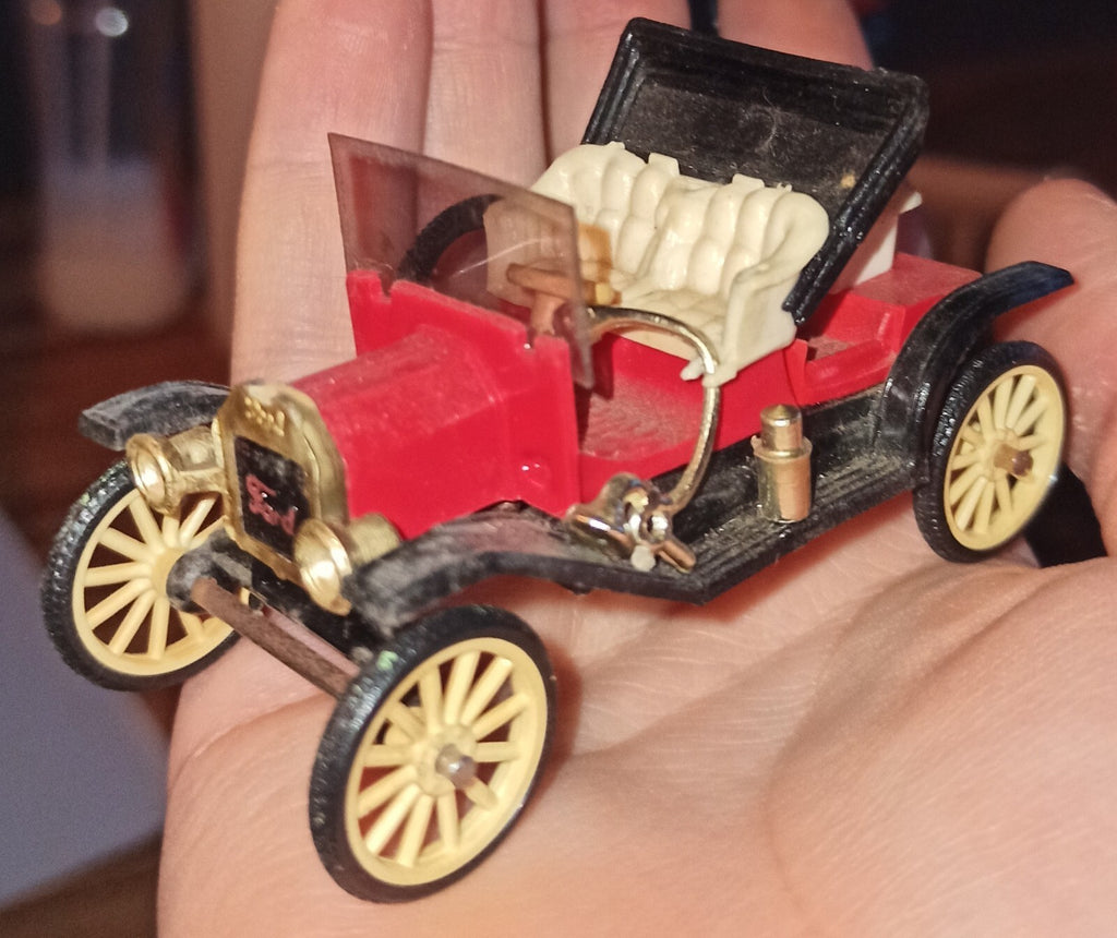 Voiture miniature Ford 1907 Minialuxe vintage rouge, Made in France, old timer