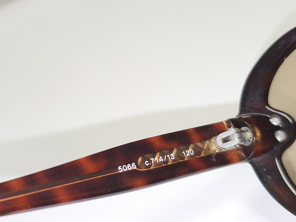 Lunettes de soleil Chanel 5066 authentiques femme élégance mode accessoire chic