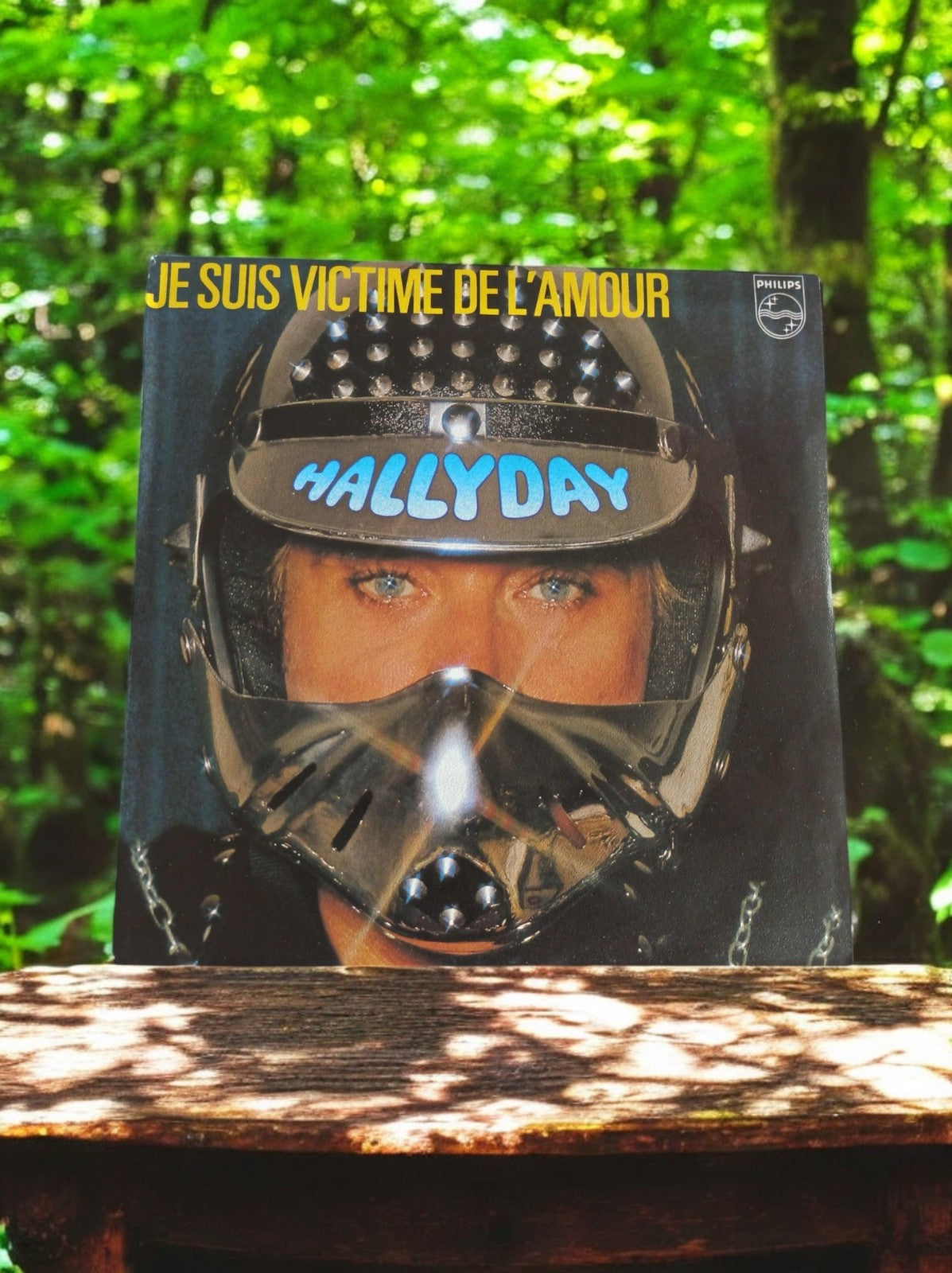 Vinyle 45T Johnny Hallyday Je suis victime de l'amour Philips vintage
