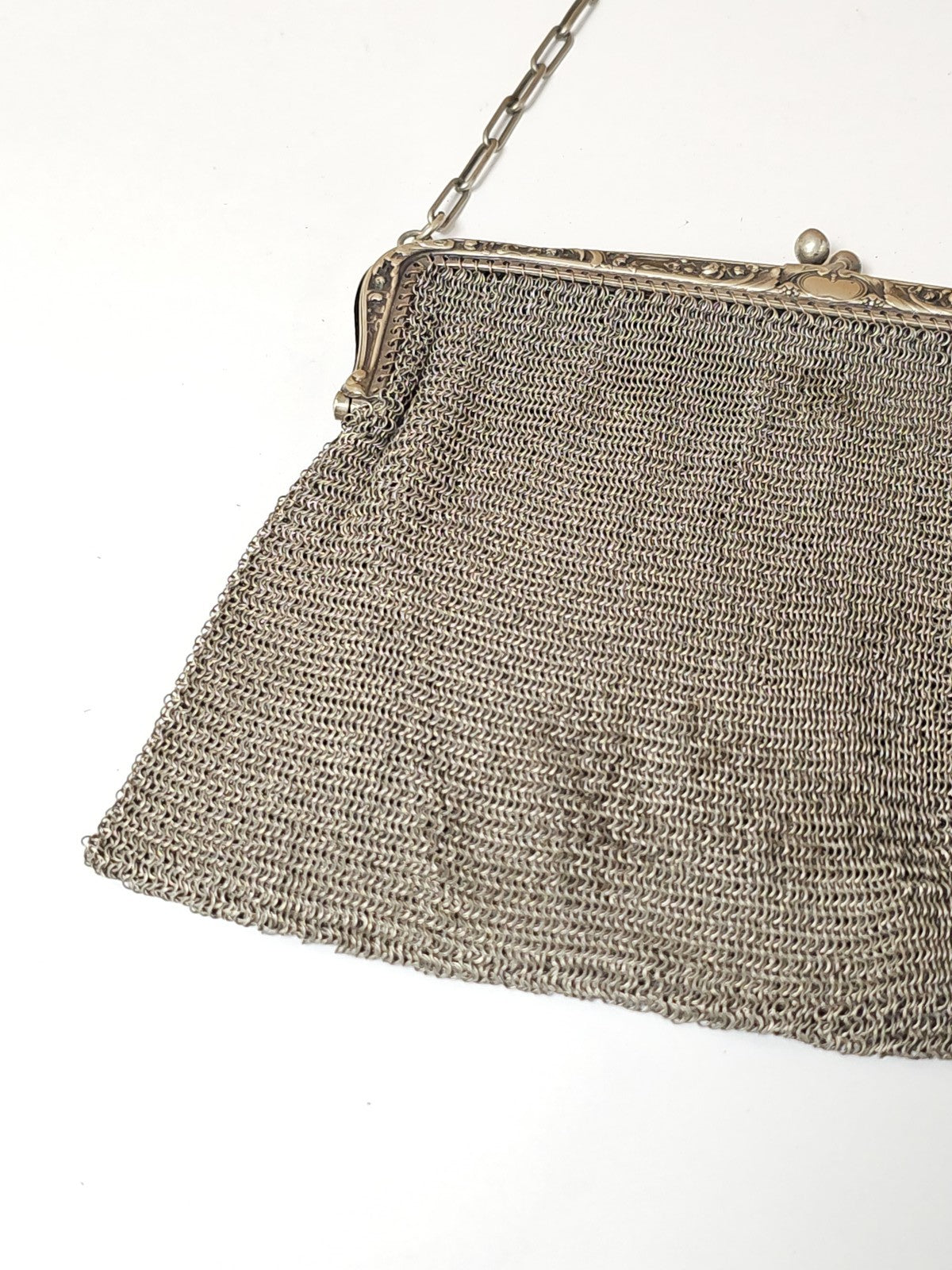 Sac vintage ancien émaillé ? Accessoire rétro collection, déco authentique