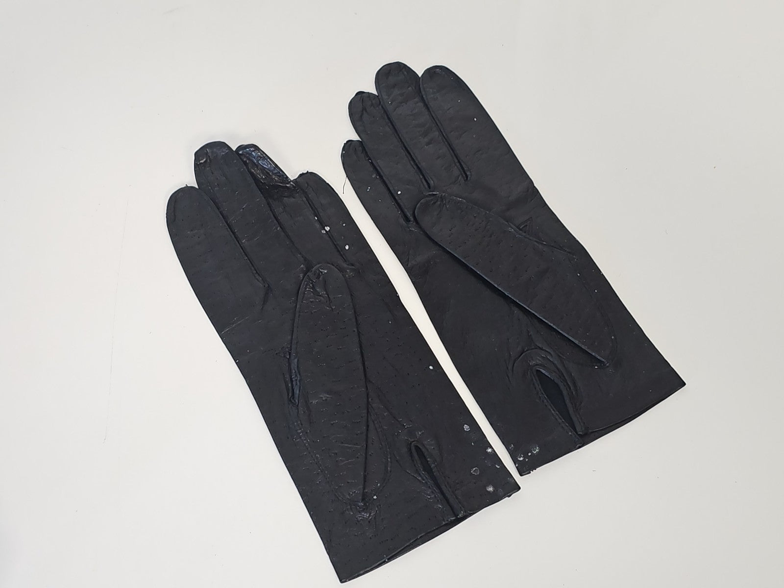 Paire de gants cuir ancien début XXe vintage rétro collection marque Ancienne