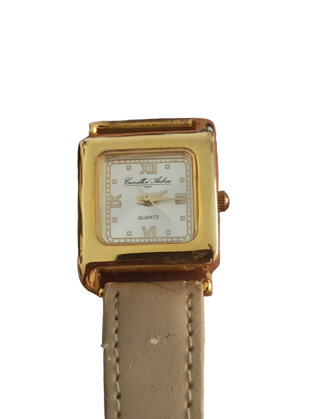 Montre vintage Camille d'Aubrac quartz cadran carré doré, bracelet clair rétro