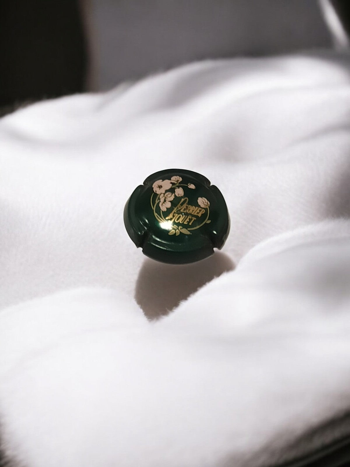 Capsule muselet Perrier-Jouët champagne ancienne verte rétro vintage