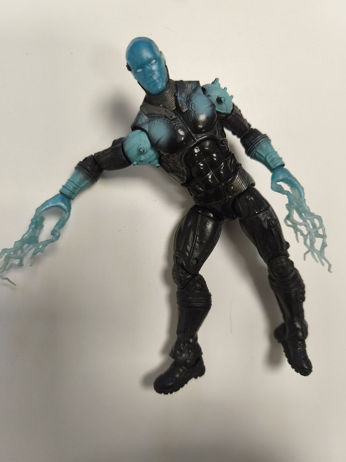 Figurine Marvel Legends Electro Amazing Spider-Man d'occasion Hasbro super-héros