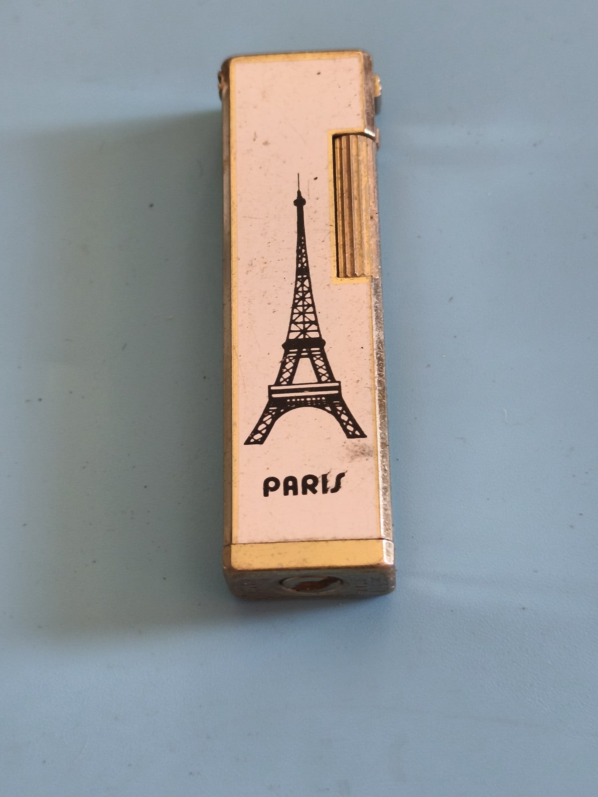 Briquet vintage ancien rétro de collection ? Accessoire fumeur authentique d?épo