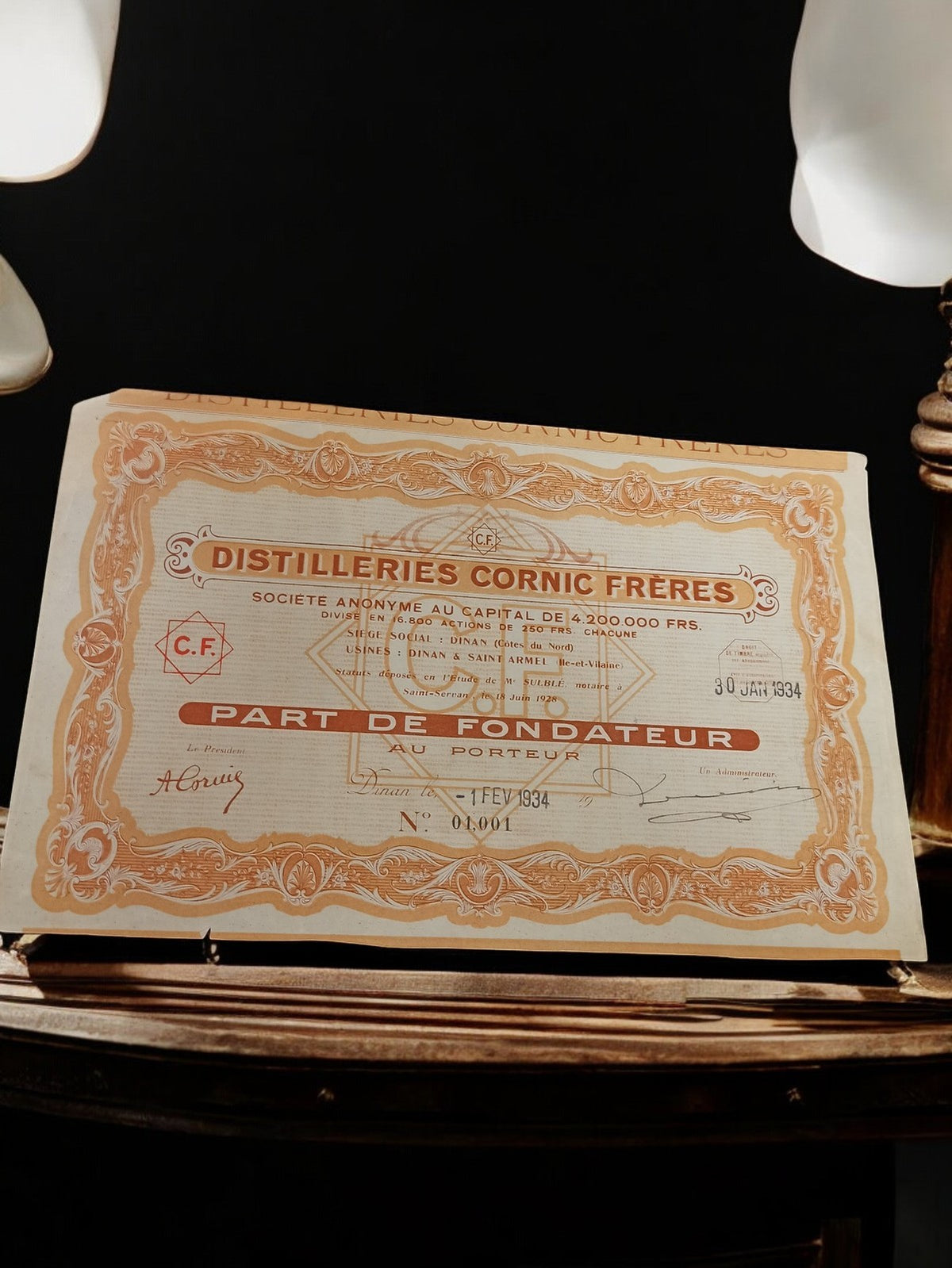 Action Distilleries Cornic Frères 1934 part fondateur document ancien vintage