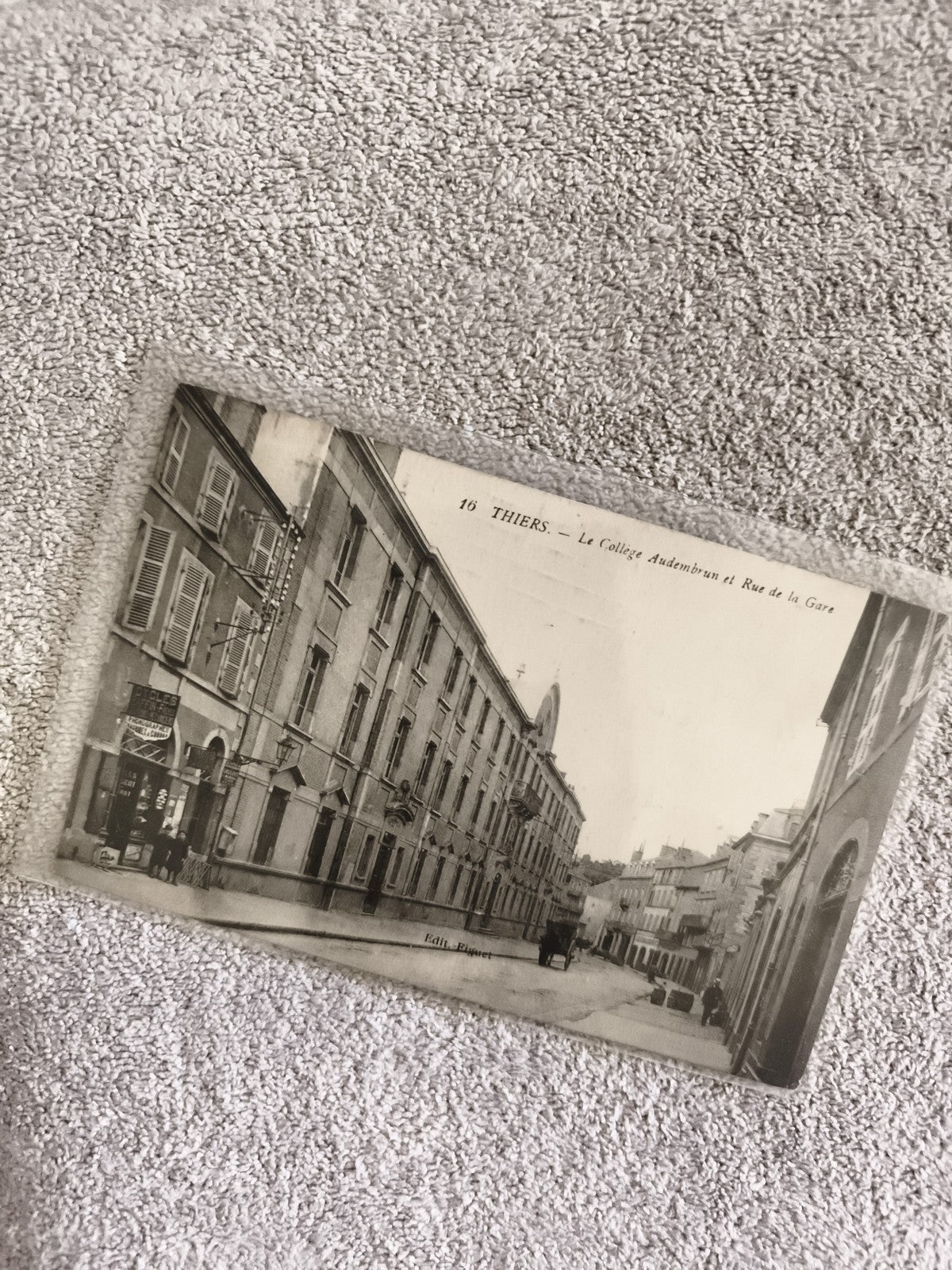 CPA Thiers Collège Audembrun Rue de la Gare carte postale ancienne