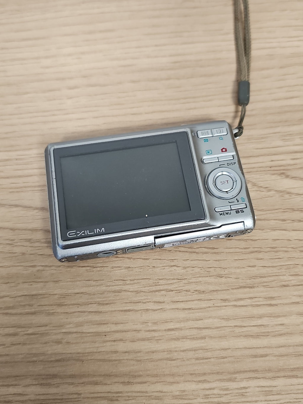 Appareil photo Casio Exilim compact 7.2 MP argenté HS pièces