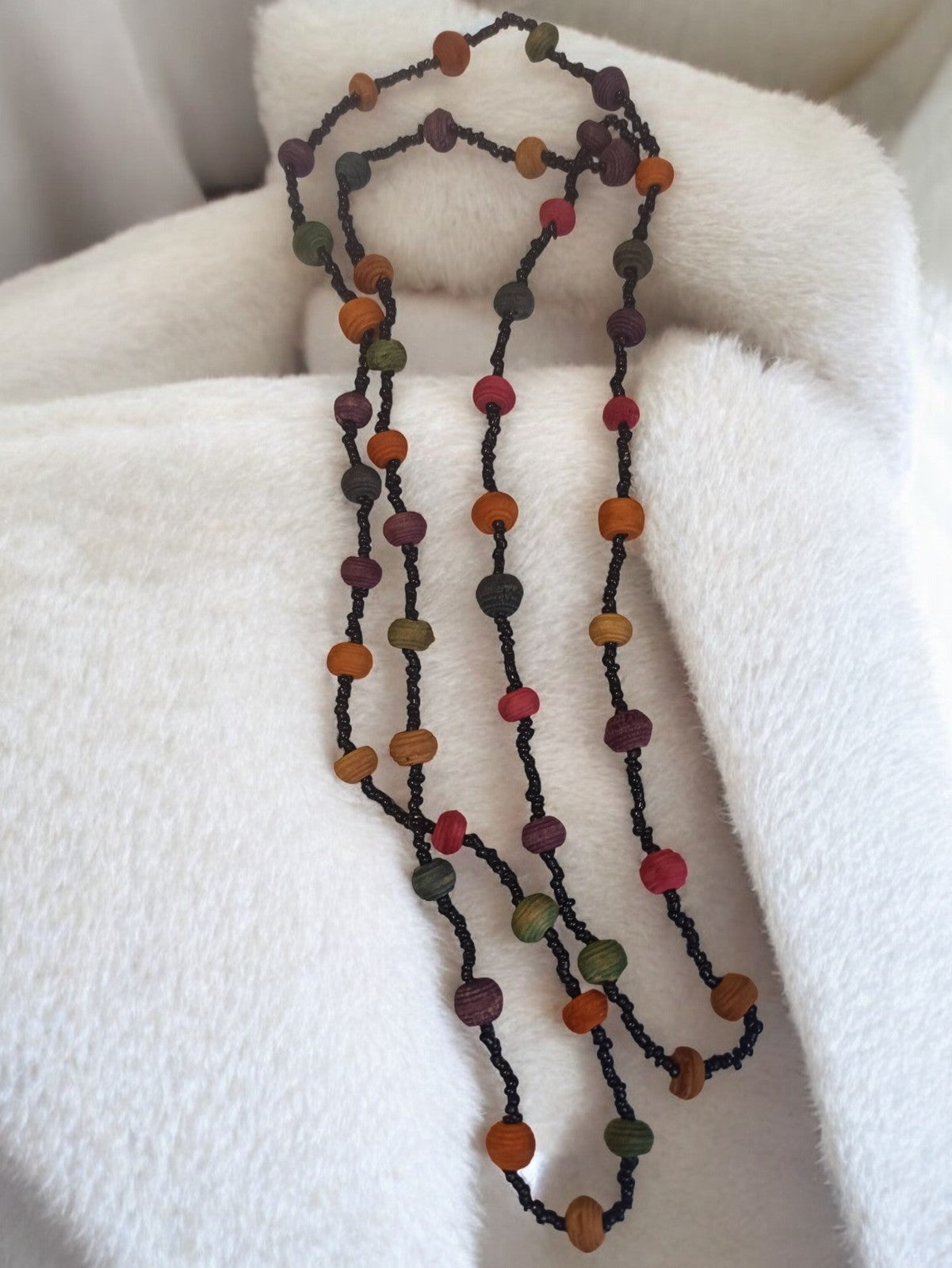Collier vintage perles naturelles multicolores, bijou ancien rétro années 70
