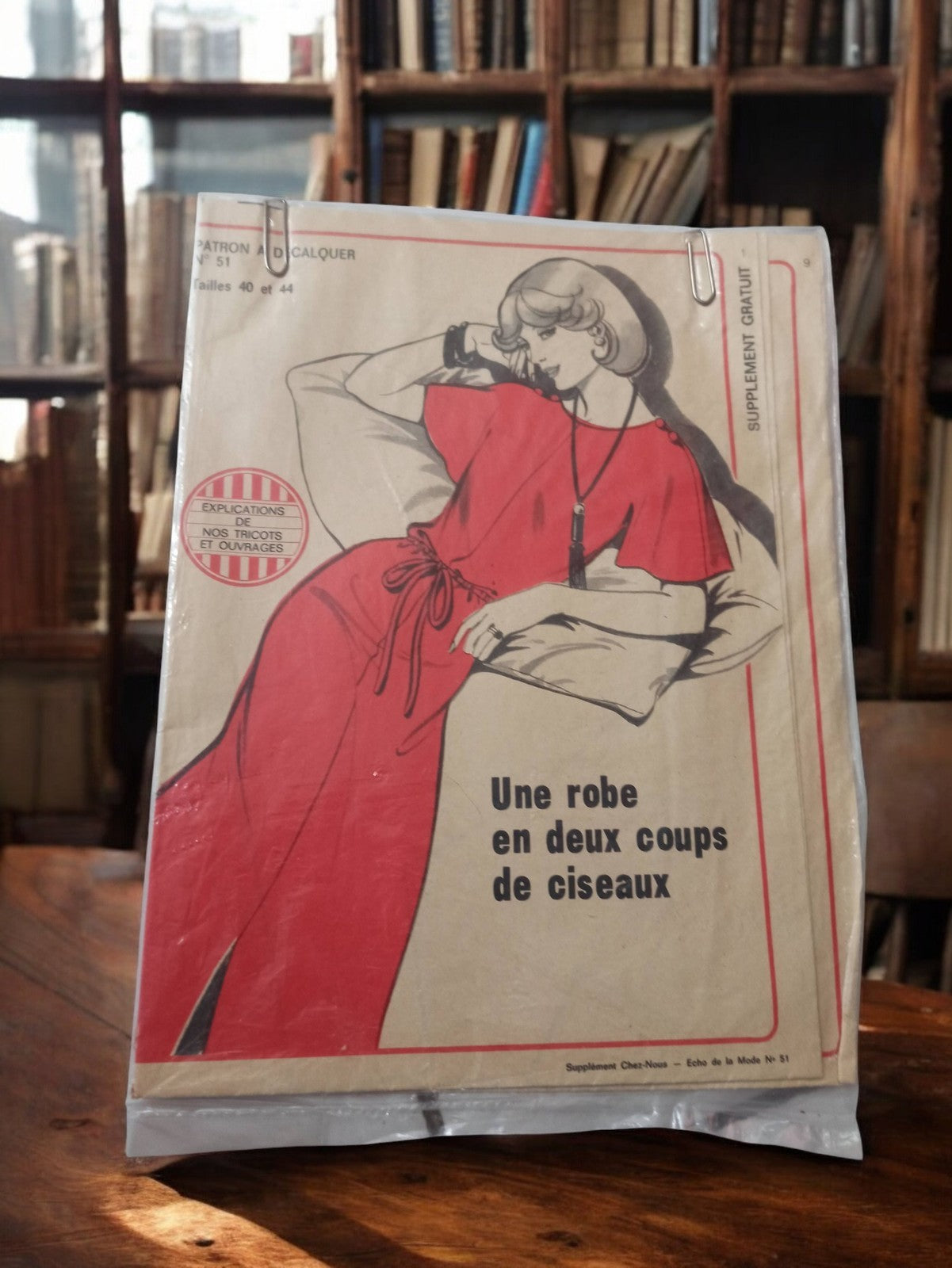 Patron couture vintage robe femme Echo de la Mode années 70 ancien rétro