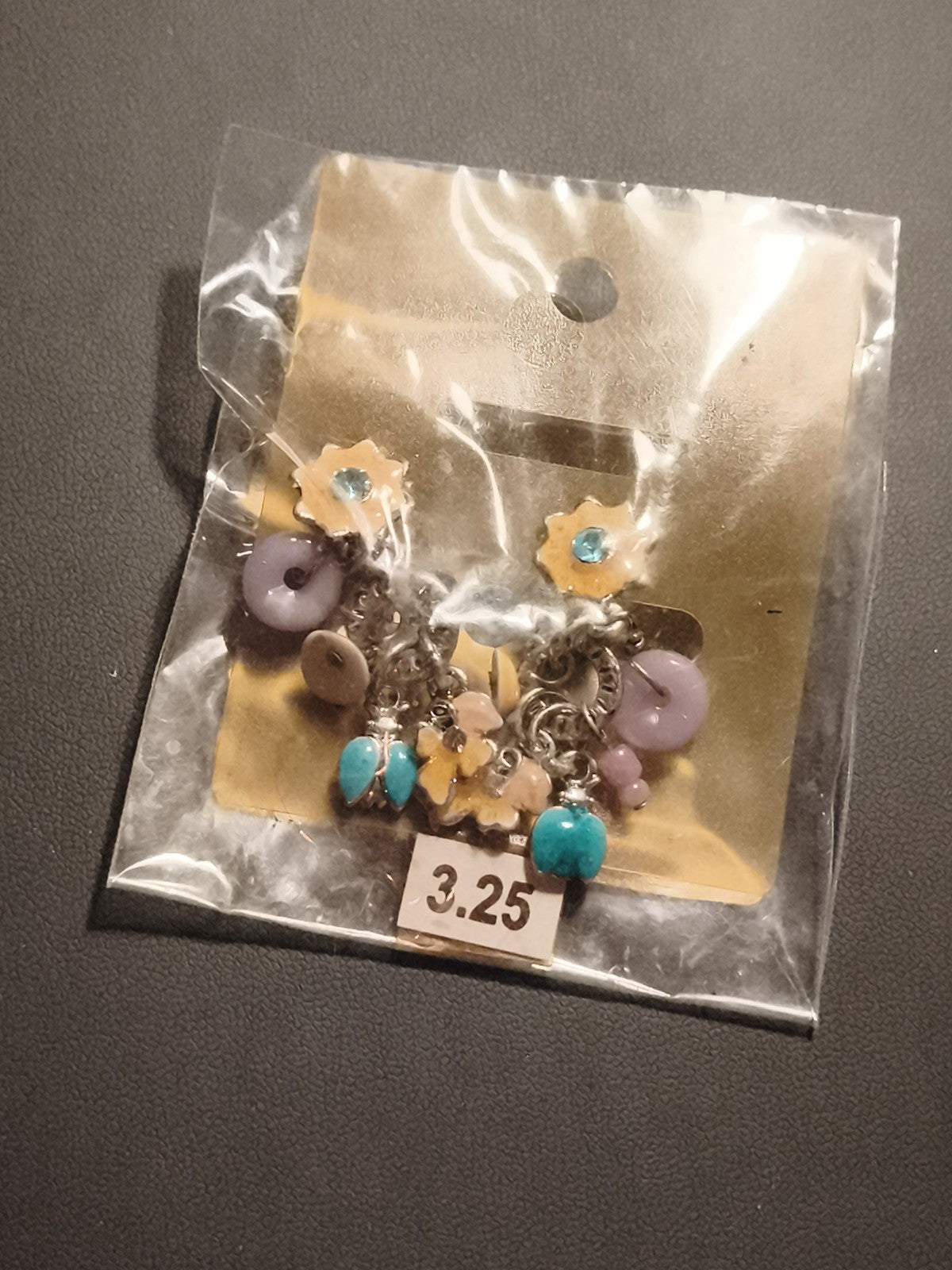 Paire de boucles d'oreilles vintage charms fleurs perles turquoise deadstock