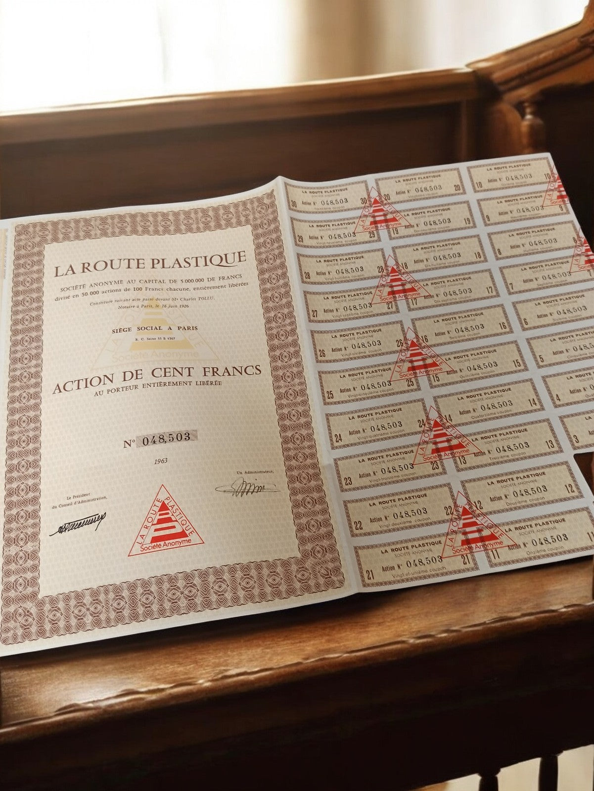 Action au porteur La Route Plastique 1963 ancien document financier vintage