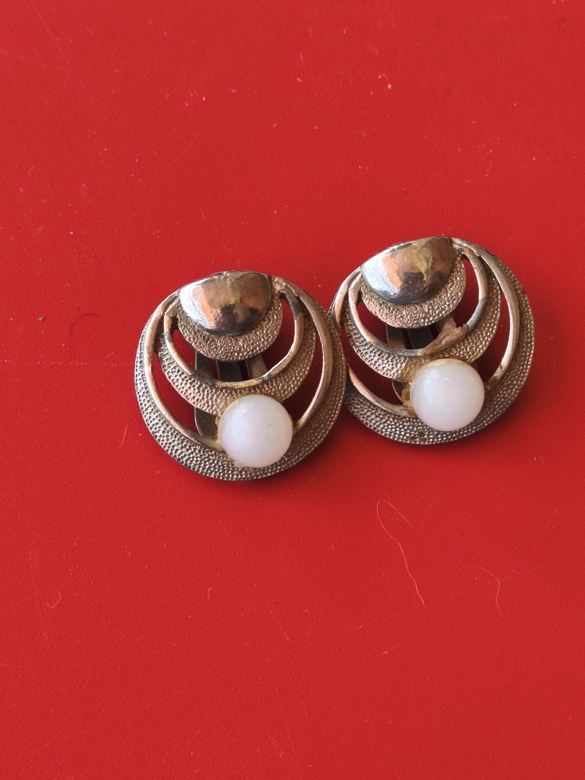 Paire de boucles d?oreilles vintage ancienne rétro pour collectionneur bijoux