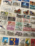 Lot de timbres Belgique oblitérés multicolores, thèmes variés, support non inclu