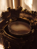 Tranche d’agate naturelle polie décorative, pierre minérale, nuances beige marro