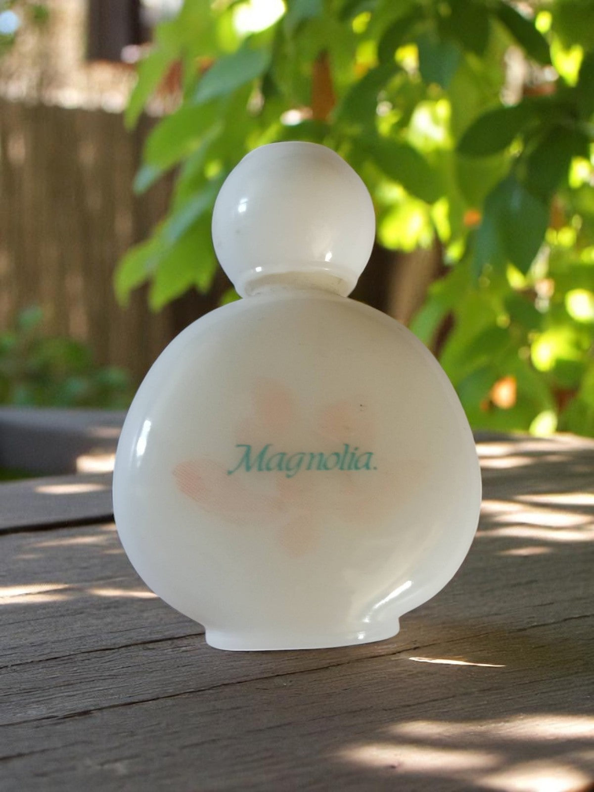Flacon miniature parfum vintage Magnolia en cristal soufflé main élégant