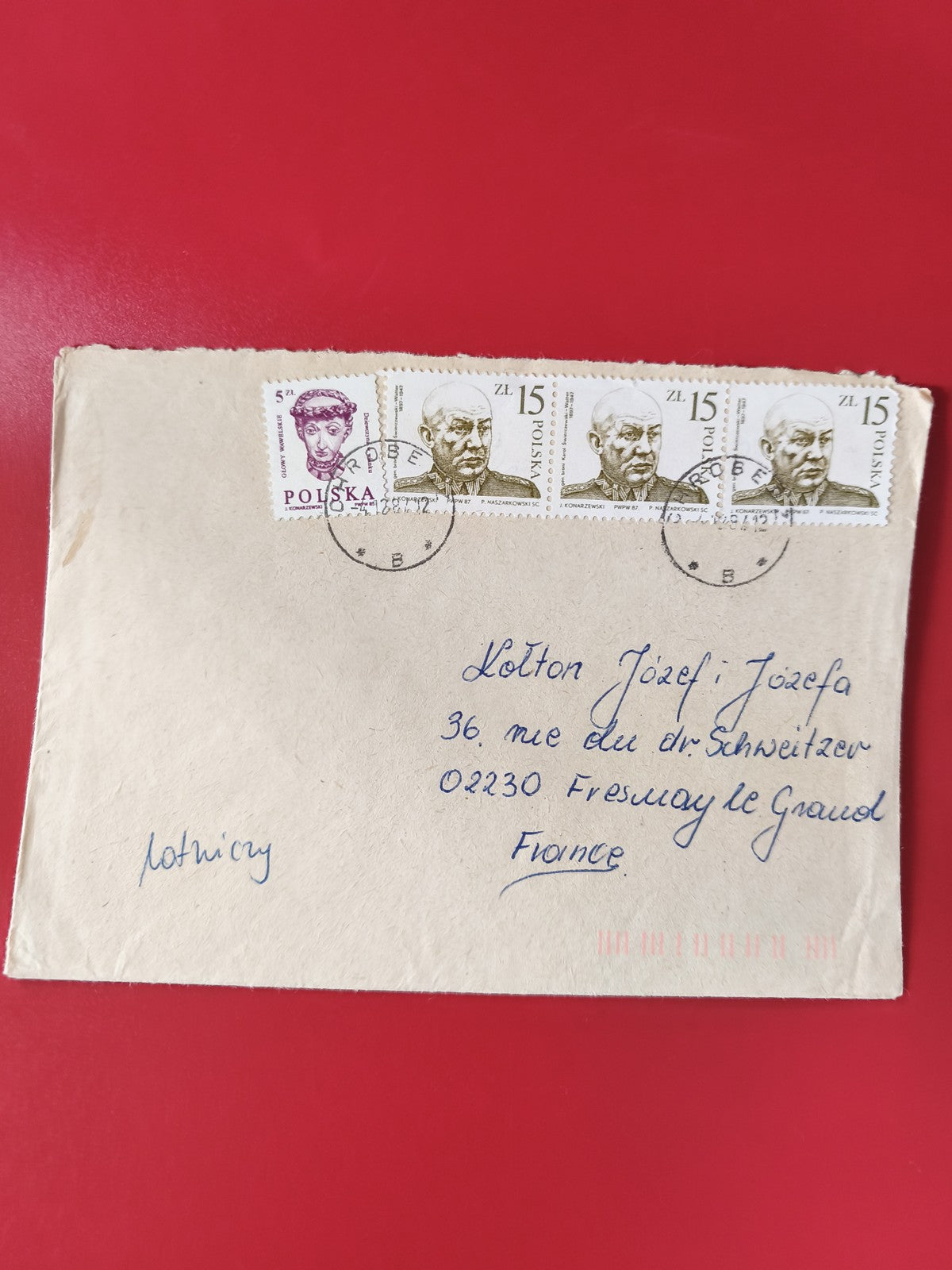 Enveloppe philatélie timbres Pologne affranchie écriture manuscrite