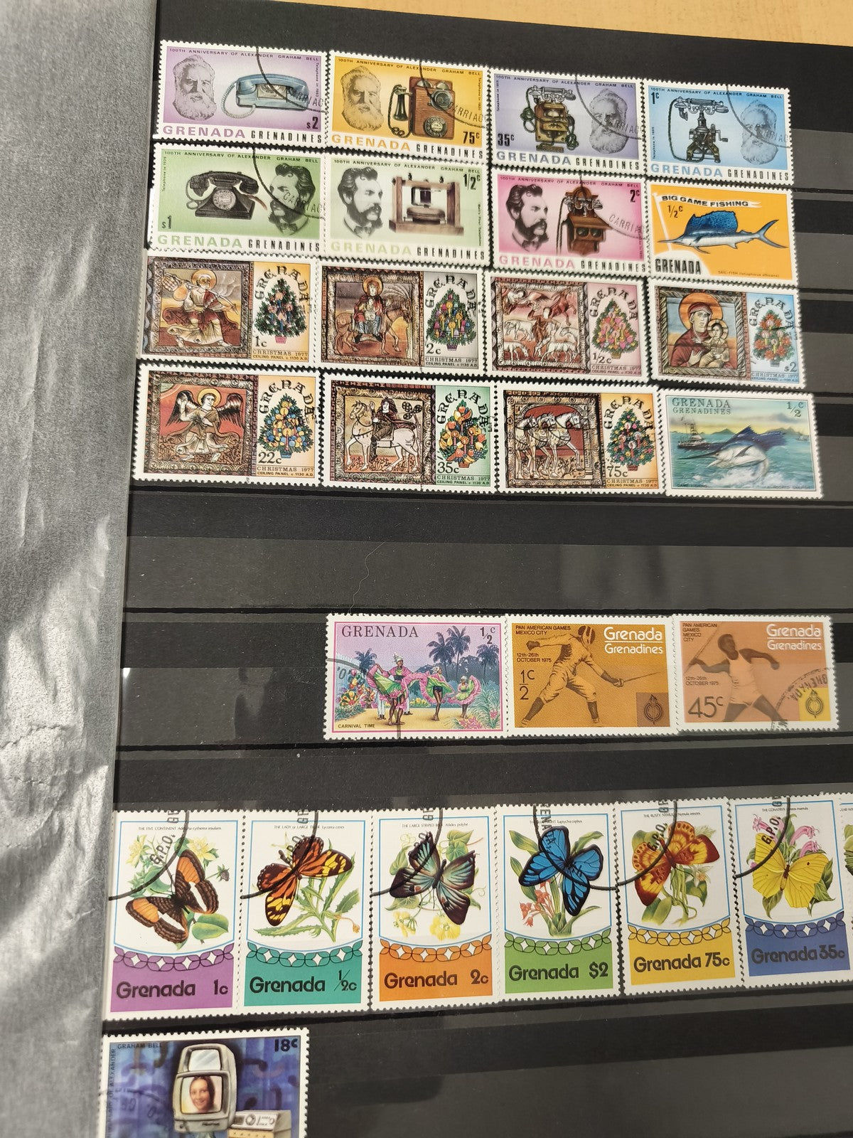 Lot timbres Grenada Grenadines thématiques animaux, Noël, sport, papillons, usag