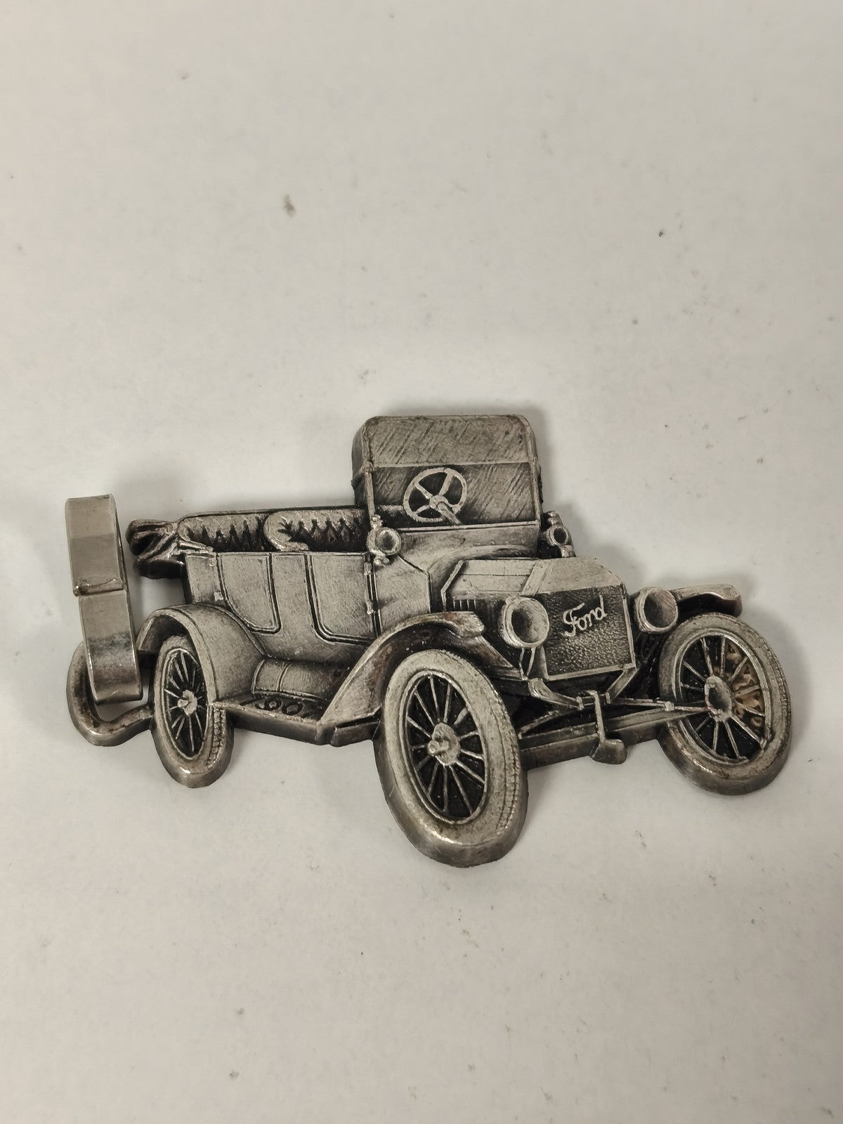 Porte-clés Ford ancien vintage rétro collection automobile objet publicitaire