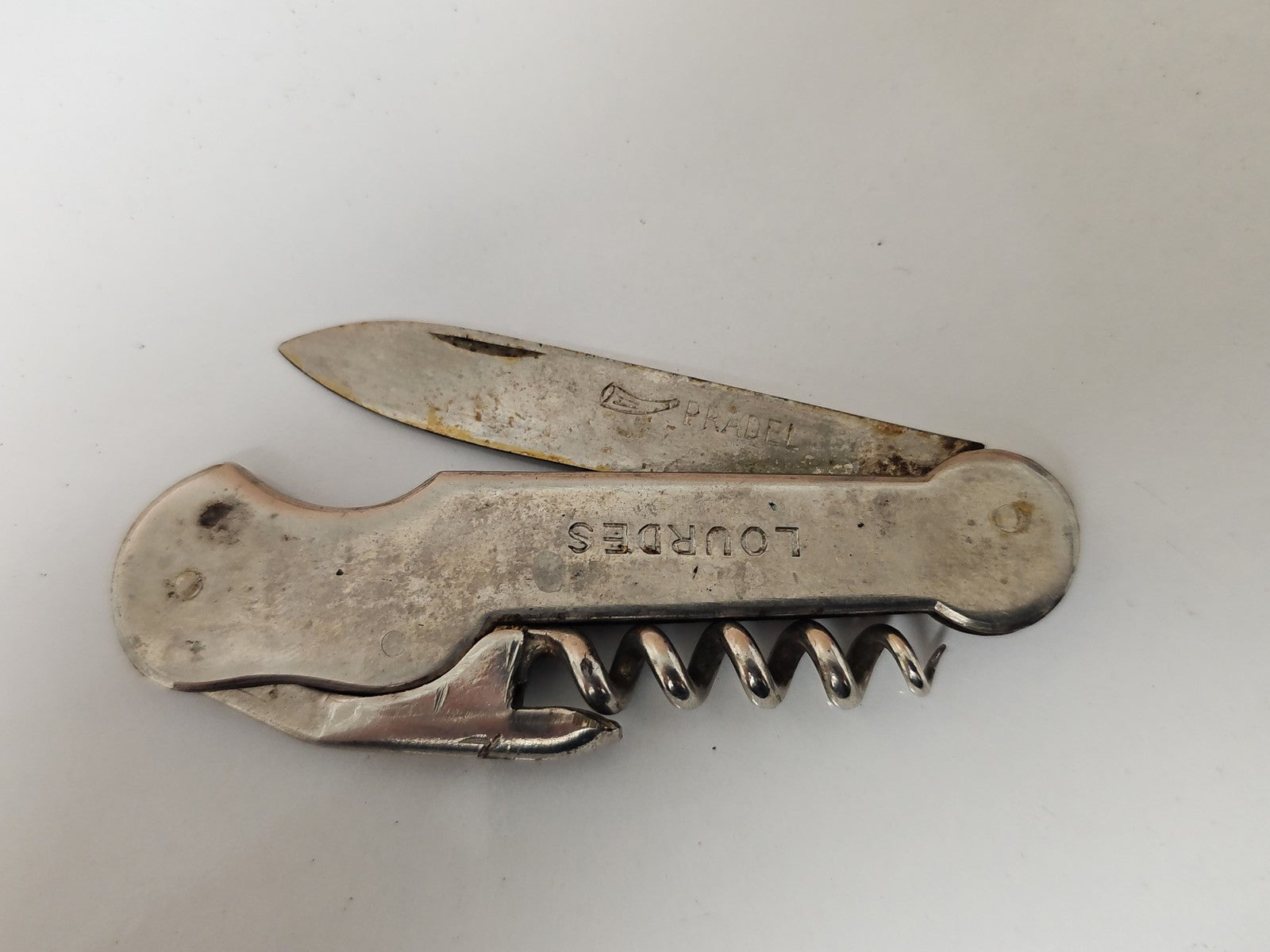 Ancien décapsuleur vintage Lourdes collection rétro souvenir France rare