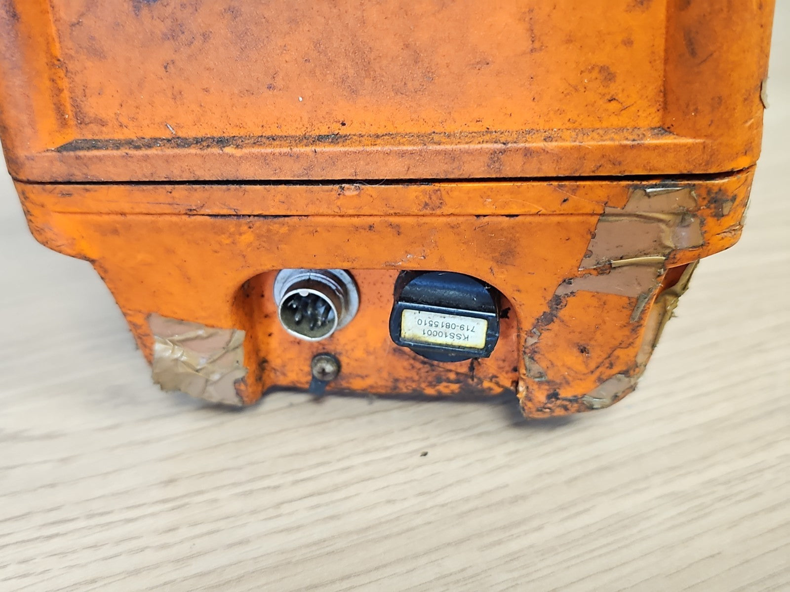 Télécommande grue Terex Atlas HBC Radiomatic manette joystick en l’état