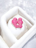 Broche vintage deux oiseaux rose, bijou rétro ancien, finition laquée