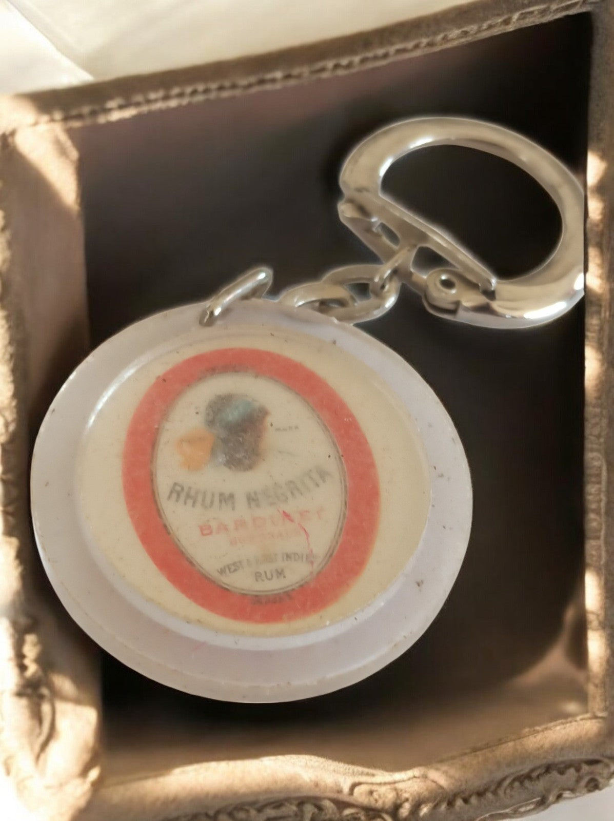 Porte-clés publicitaire vintage Rhum Negrita Bardinet France rétro alcool
