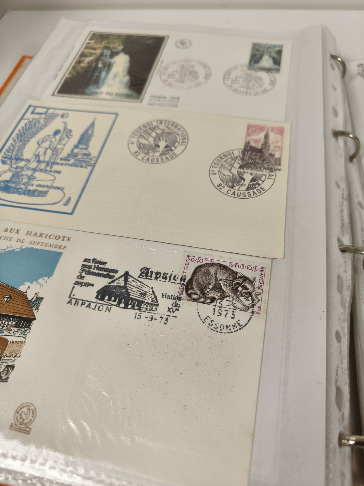 Lot enveloppes FPD timbrées France, thématique Poste et Ballons, album inclus