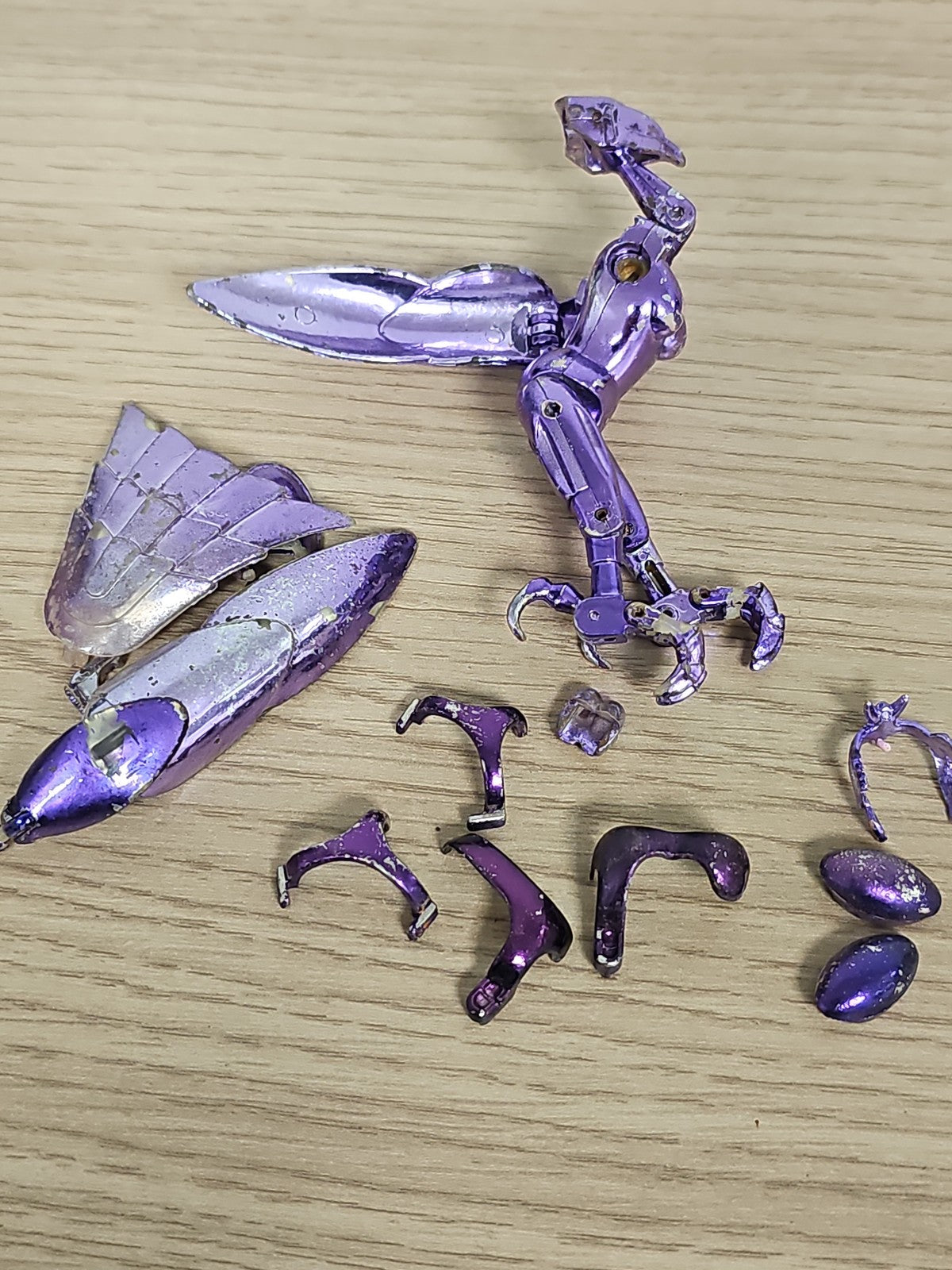 Figurines vintage Chevaliers du Zodiaque Saint Seiya lot armures accessoires rar
