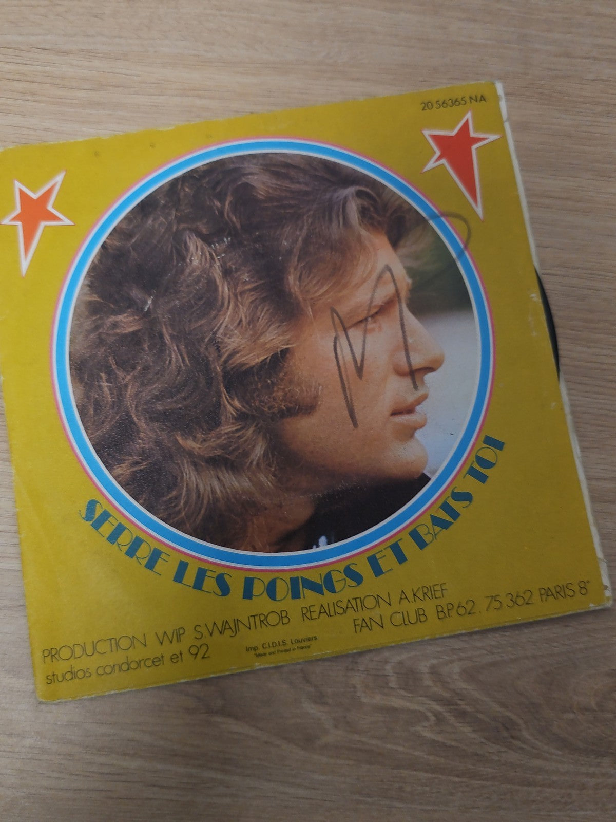 Vintage 45 tours ancien vinyle "Serre les poings et bats toi" disque rétro colle