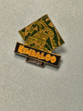 Vintage pin's Kimbaloo Junior émaillé vert doré badge collection (Ref 6)