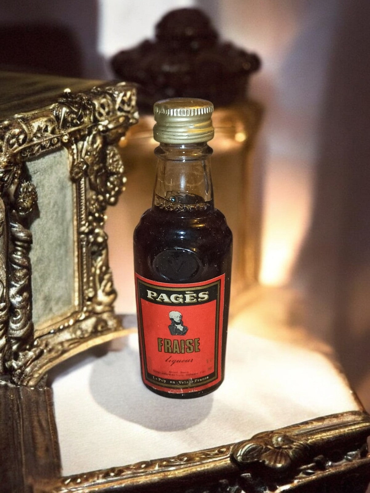 Mini bouteille liqueur Pagès Fraise vintage années 80 étiquette rouge France